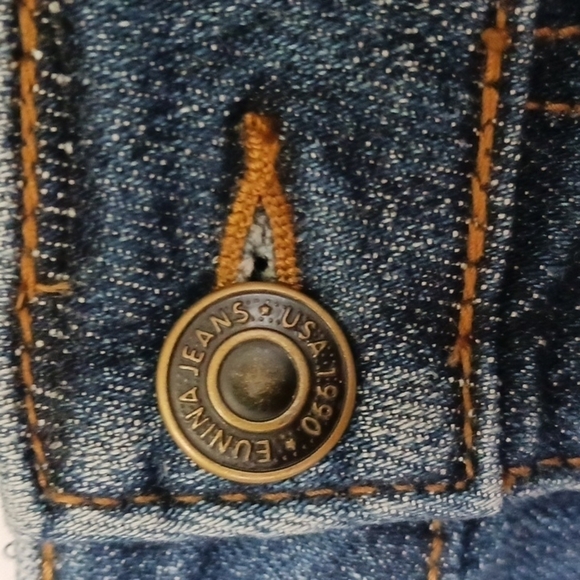 Eunina Button Fly Denim shorts, Size L - Picture 2 of 9